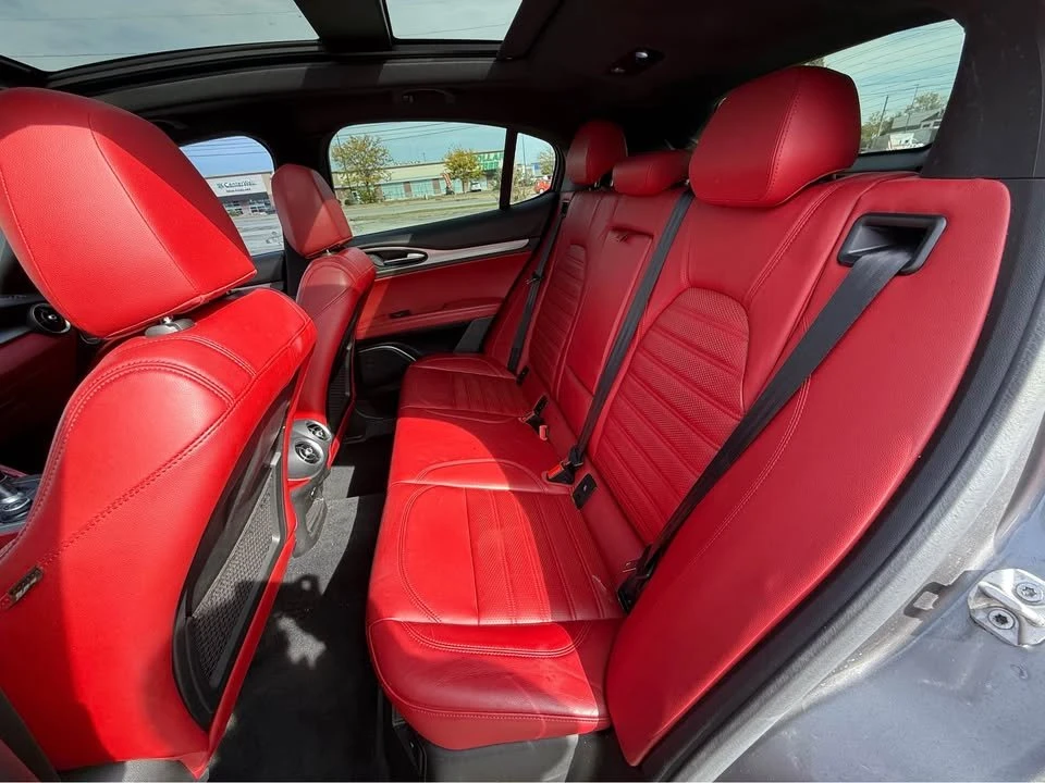 2019 Alfa Romeo Stelvio - Image 10 of 10