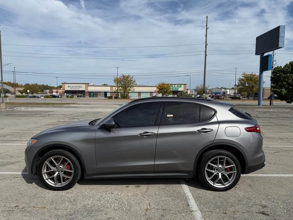 2019 Alfa Romeo Stelvio - Image 2 of 10