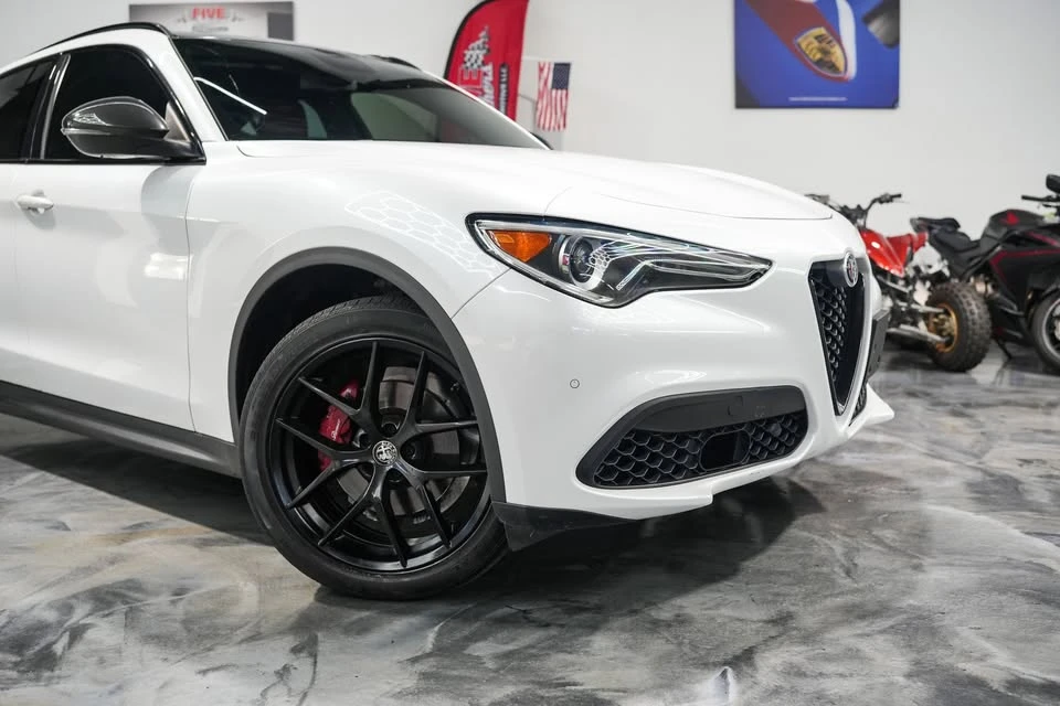2019 Alfa Romeo Stelvio - Image 3 of 20