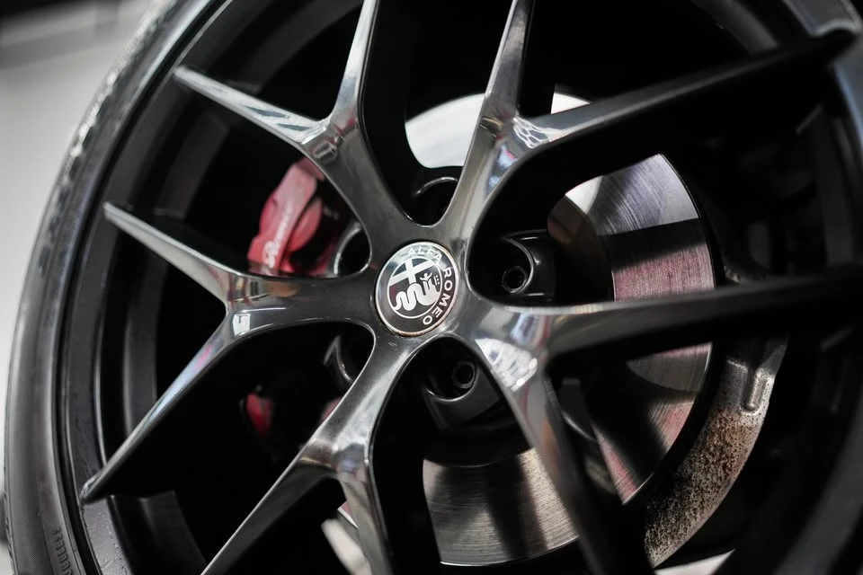 2019 Alfa Romeo Stelvio - Image 4 of 20