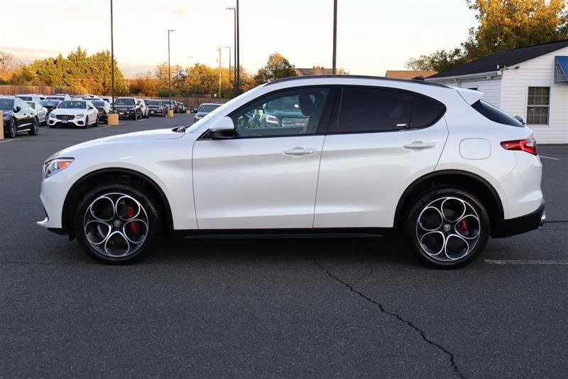 2019 Alfa Romeo Stelvio - Image 5 of 20