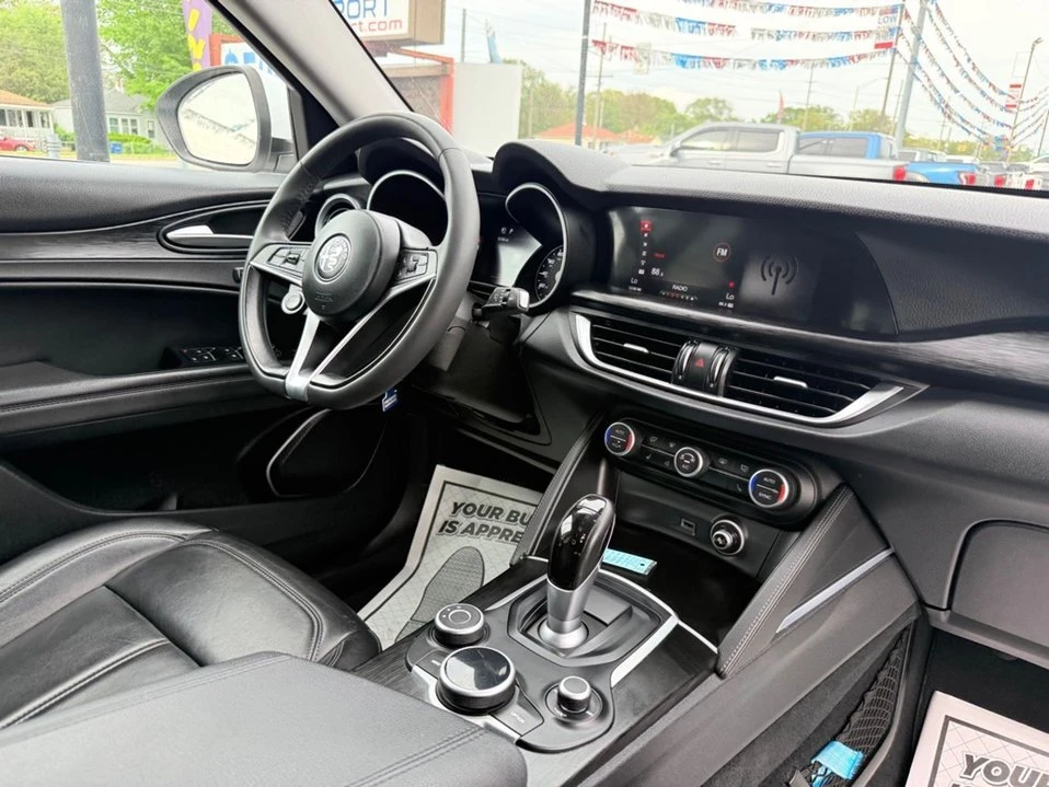2019 Alfa Romeo Stelvio - Image 20 of 20