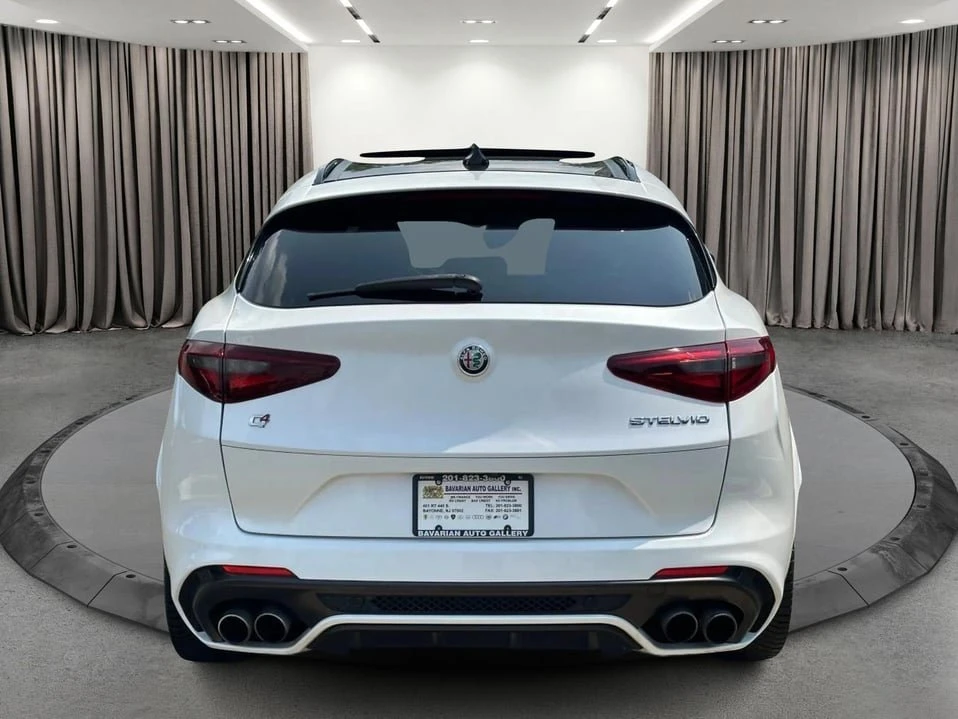2019 Alfa Romeo Stelvio - Image 4 of 20