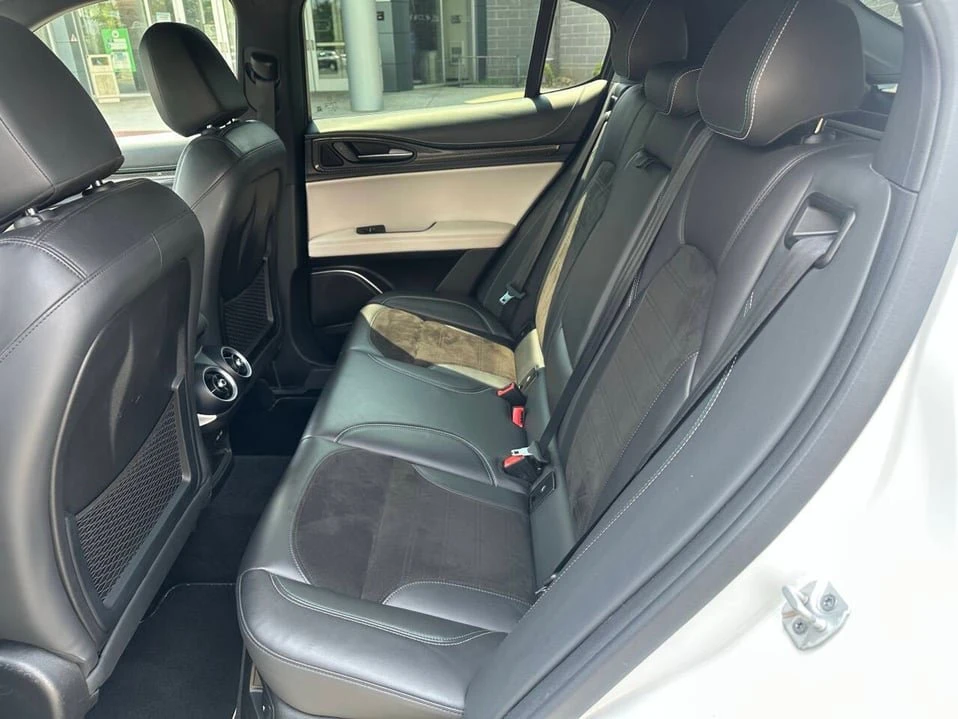 2019 Alfa Romeo Stelvio - Image 14 of 20