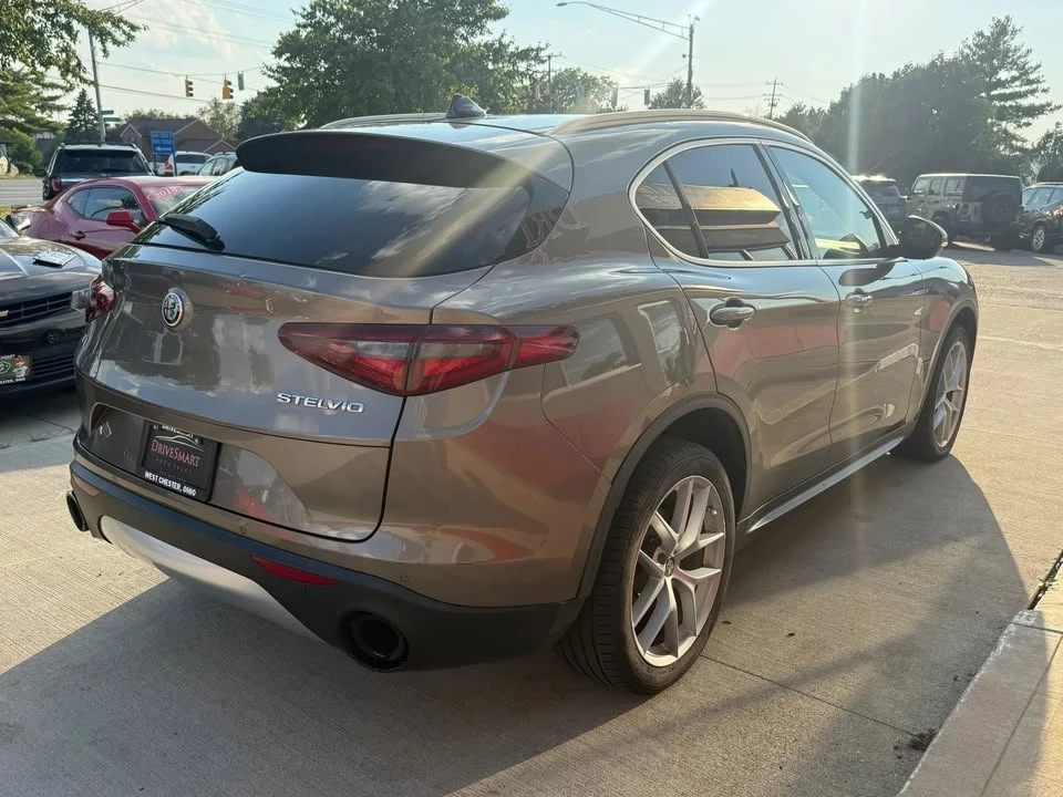 2019 Alfa Romeo Stelvio - Image 3 of 20