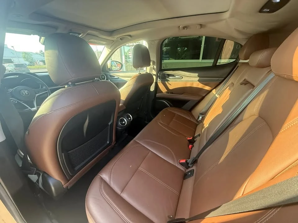 2019 Alfa Romeo Stelvio - Image 10 of 20