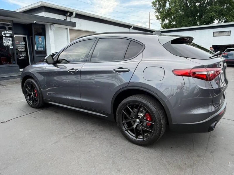 2019 Alfa Romeo Stelvio - Image 5 of 9