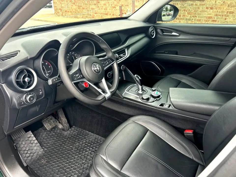 2019 Alfa Romeo Stelvio - Image 4 of 5