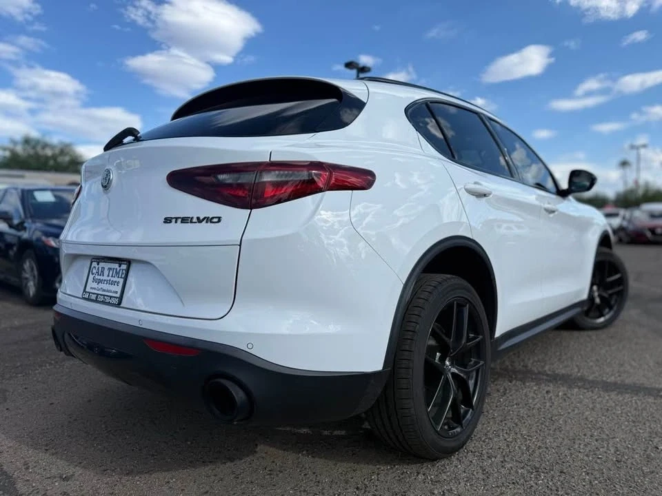 2019 Alfa Romeo Stelvio - Image 6 of 18