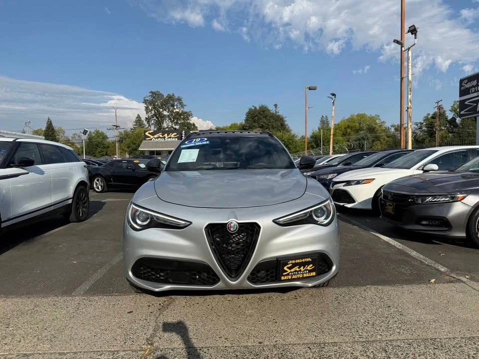 2019 Alfa Romeo Stelvio - Image 5 of 19