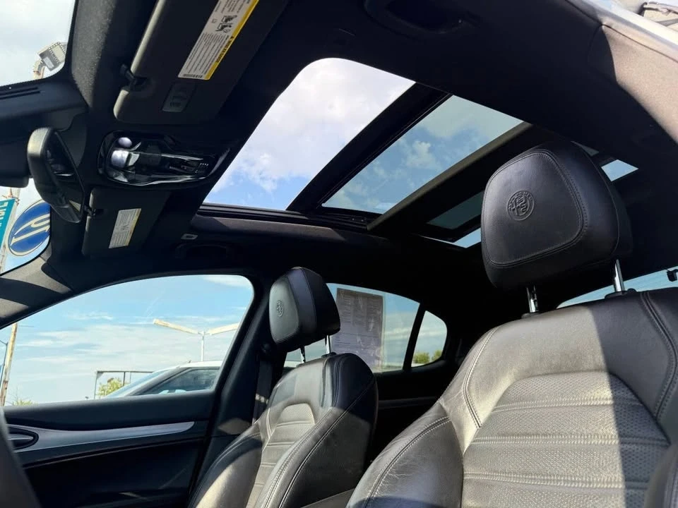 2019 Alfa Romeo Stelvio - Image 11 of 19