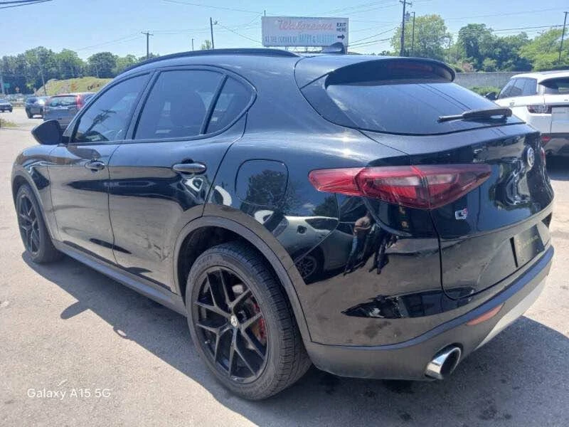 2019 Alfa Romeo Stelvio - Image 19 of 20