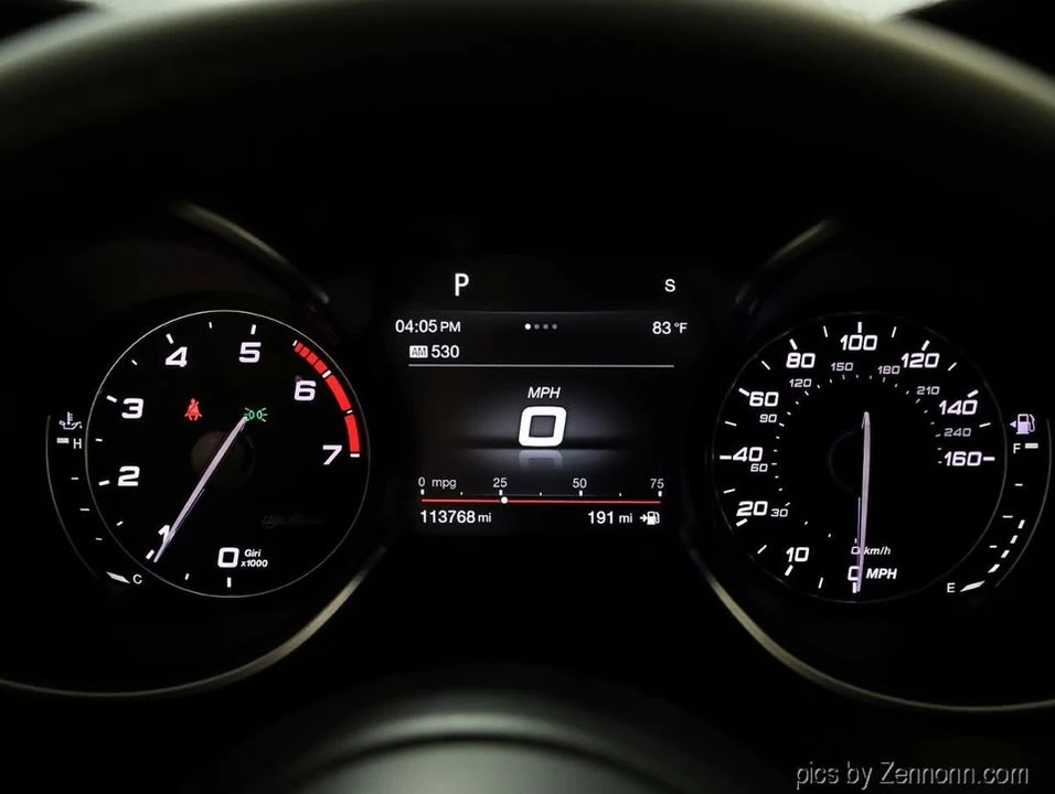 2019 Alfa Romeo Stelvio - Image 18 of 20