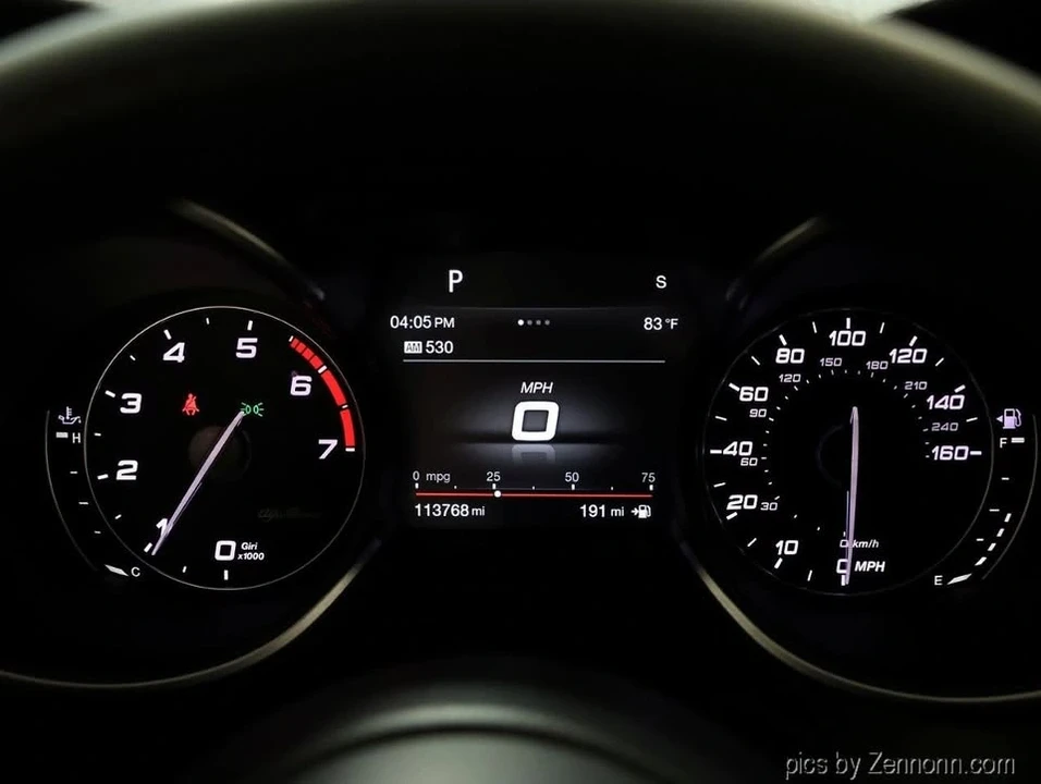 2019 Alfa Romeo Stelvio - Image 18 of 20