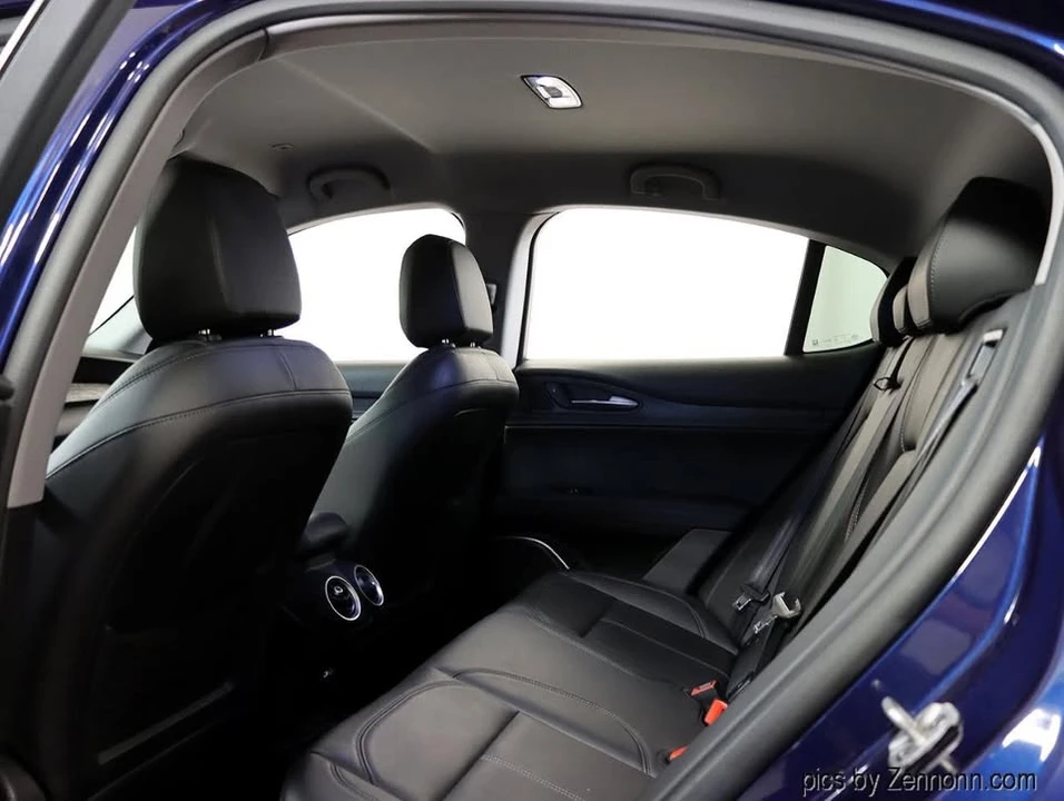 2019 Alfa Romeo Stelvio - Image 14 of 20