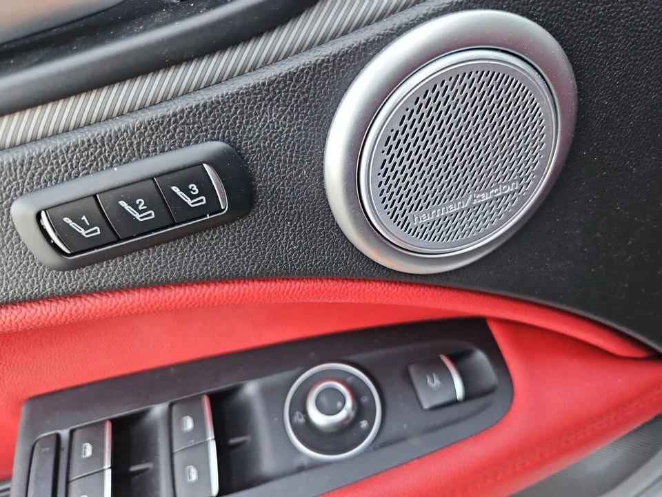 2019 Alfa Romeo Stelvio - Image 9 of 9