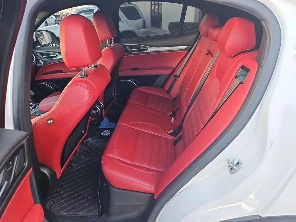 2019 Alfa Romeo Stelvio - Image 7 of 9
