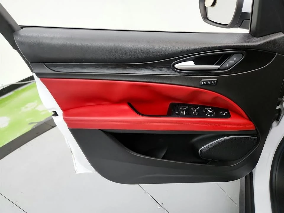2019 Alfa Romeo Stelvio - Image 19 of 19