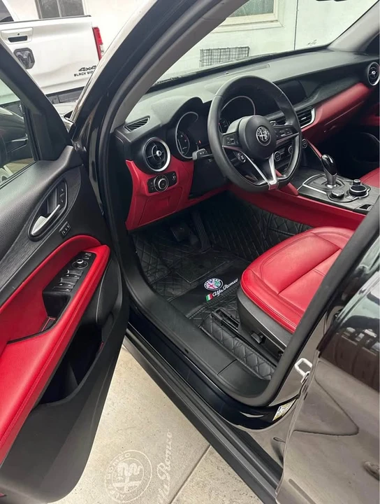 2019 Alfa Romeo Stelvio - Image 8 of 15