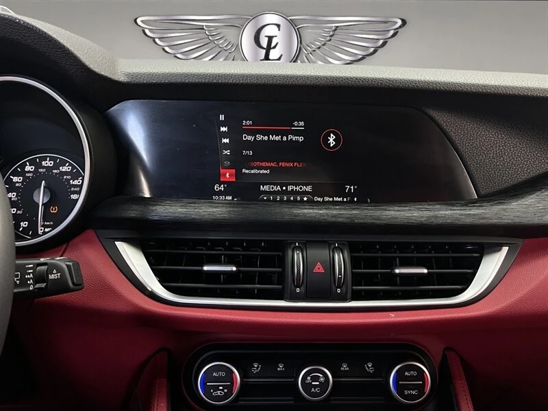 2019 Alfa Romeo Stelvio - Image 15 of 20