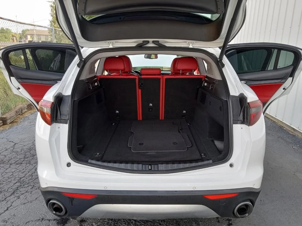 2019 Alfa Romeo Stelvio - Image 6 of 17