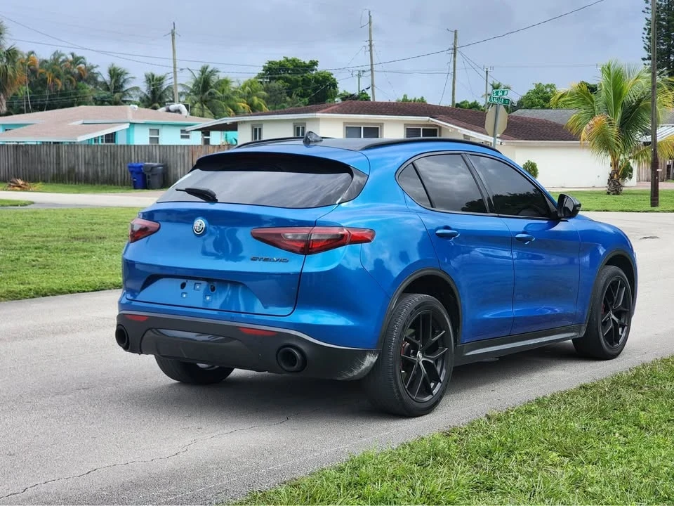 2019 Alfa Romeo Stelvio - Image 9 of 10