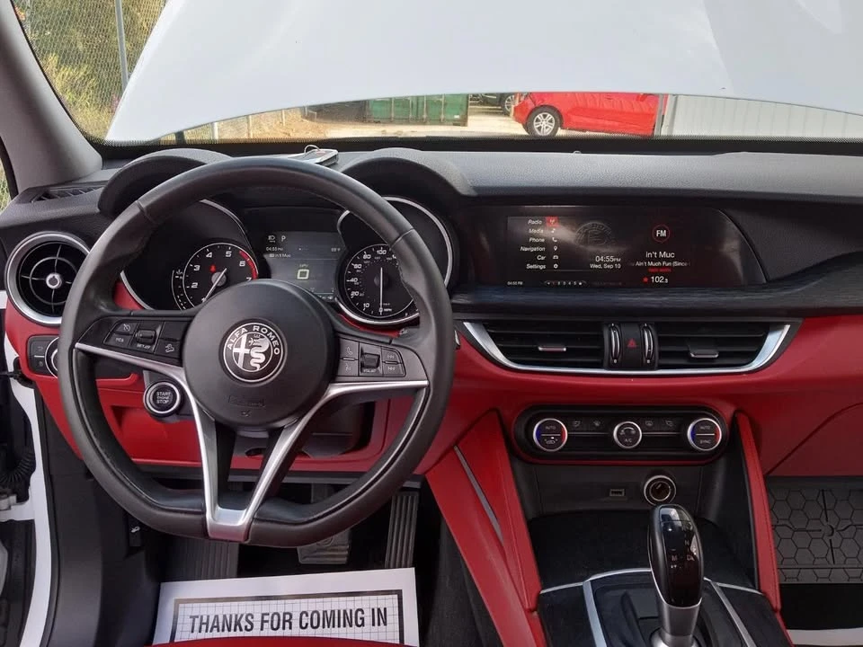 2019 Alfa Romeo Stelvio - Image 13 of 17
