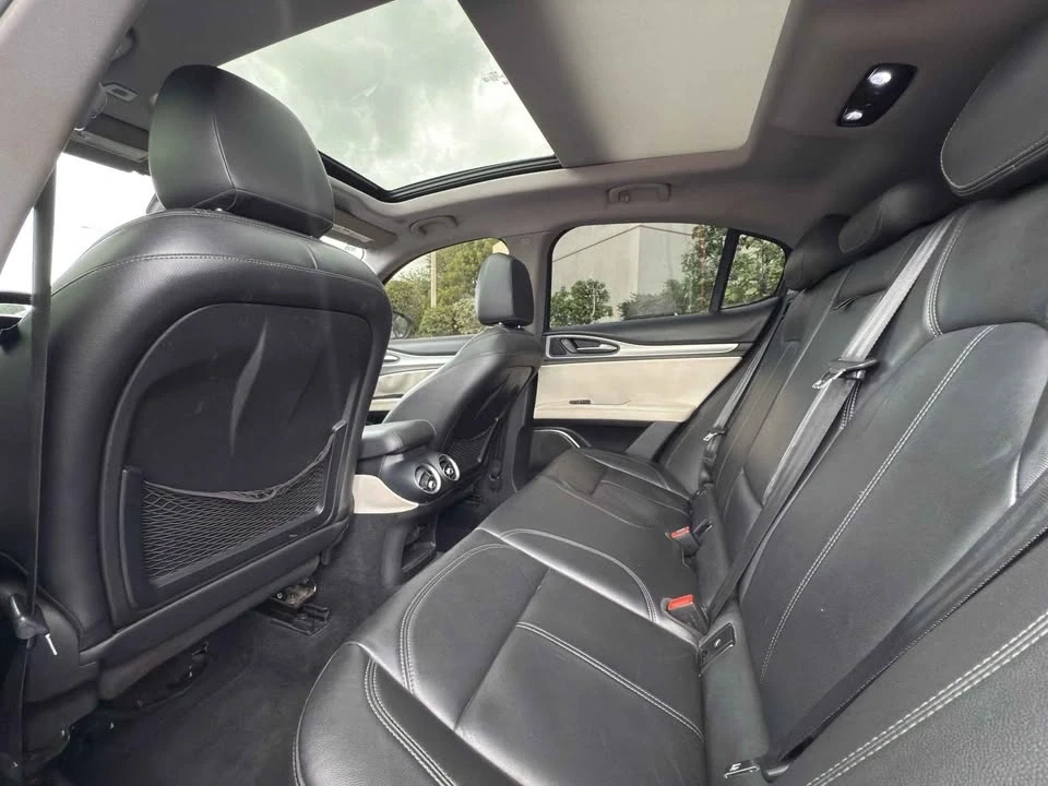 2019 Alfa Romeo Stelvio - Image 6 of 6