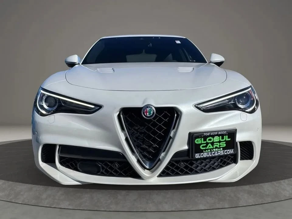 2019 Alfa Romeo Stelvio - Image 2 of 19