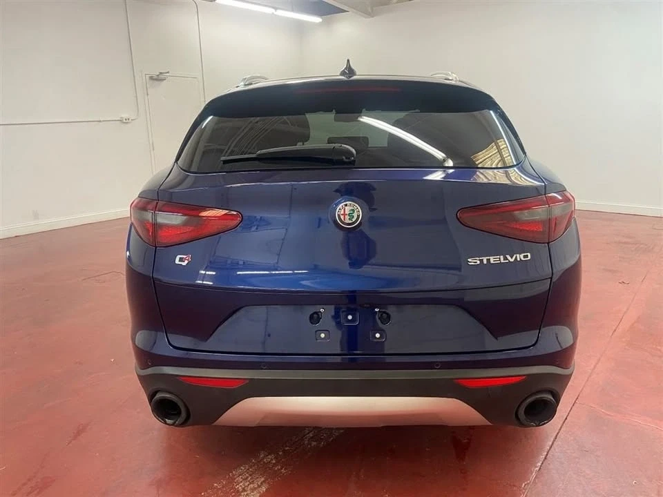 2019 Alfa Romeo Stelvio - Image 5 of 17
