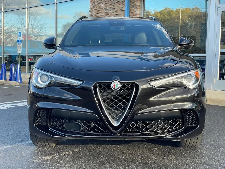 2019 Alfa Romeo Stelvio - Image 11 of 20
