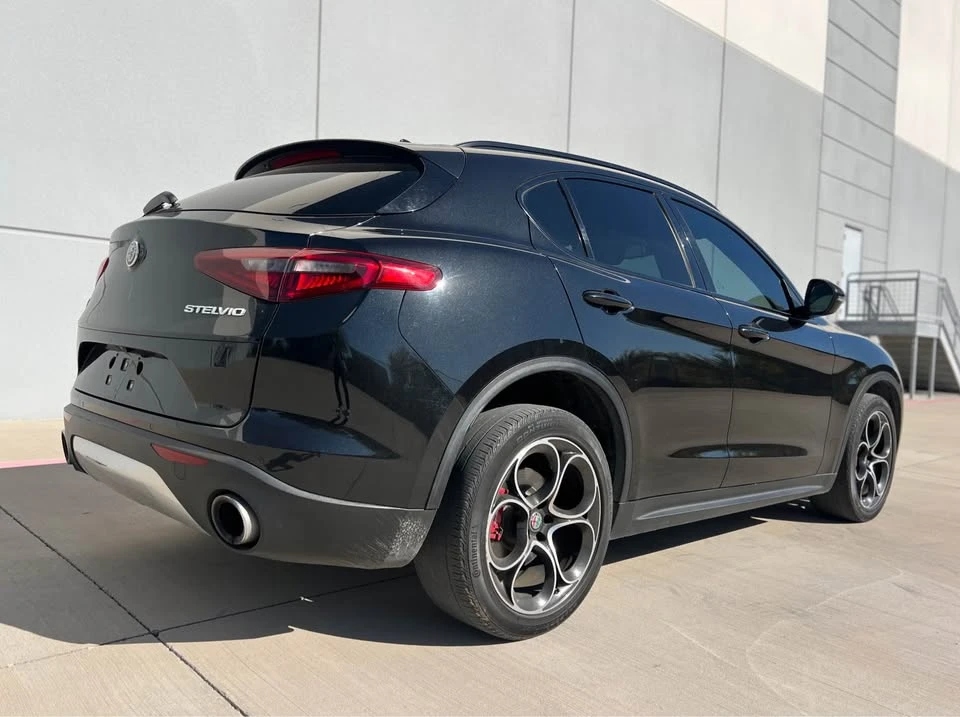 2019 Alfa Romeo Stelvio - Image 7 of 17