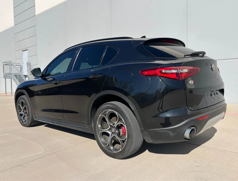 2019 Alfa Romeo Stelvio - Image 4 of 17