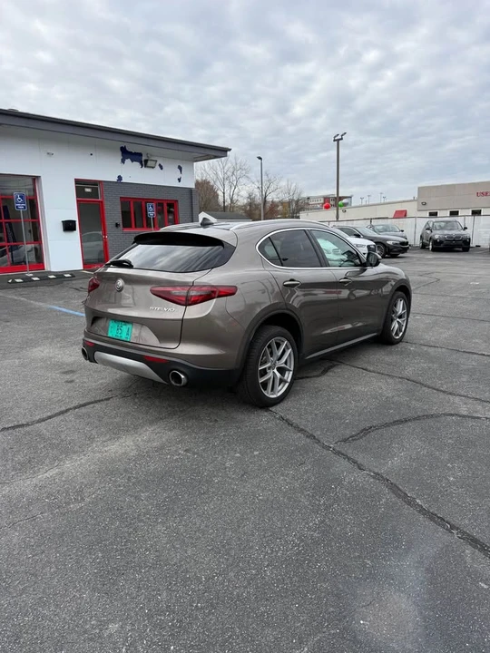 2019 Alfa Romeo Stelvio - Image 4 of 18