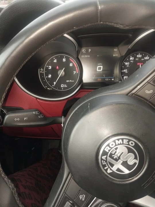 2019 Alfa Romeo Stelvio - Image 2 of 7
