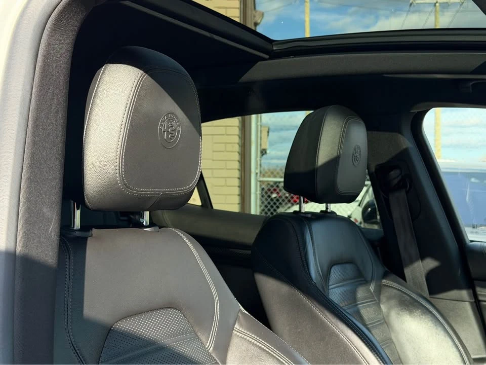 2019 Alfa Romeo Stelvio - Image 10 of 18