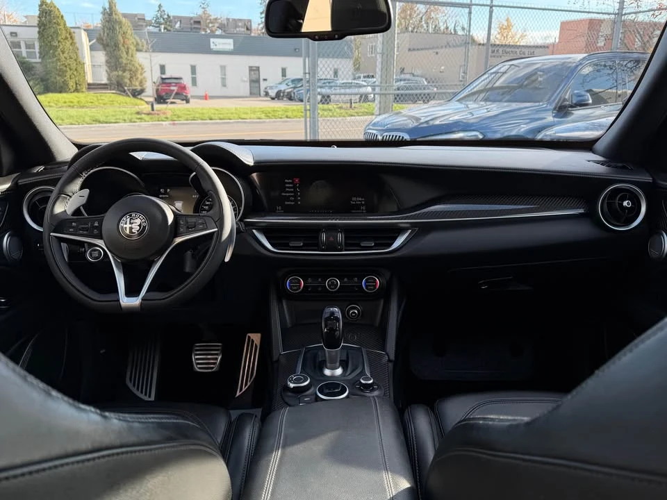 2019 Alfa Romeo Stelvio - Image 5 of 18