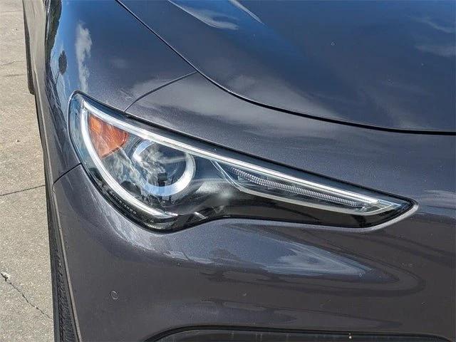 2019 Alfa Romeo Stelvio - Image 9 of 20