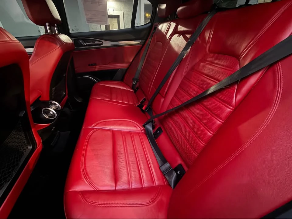 2019 Alfa Romeo Stelvio - Image 8 of 14