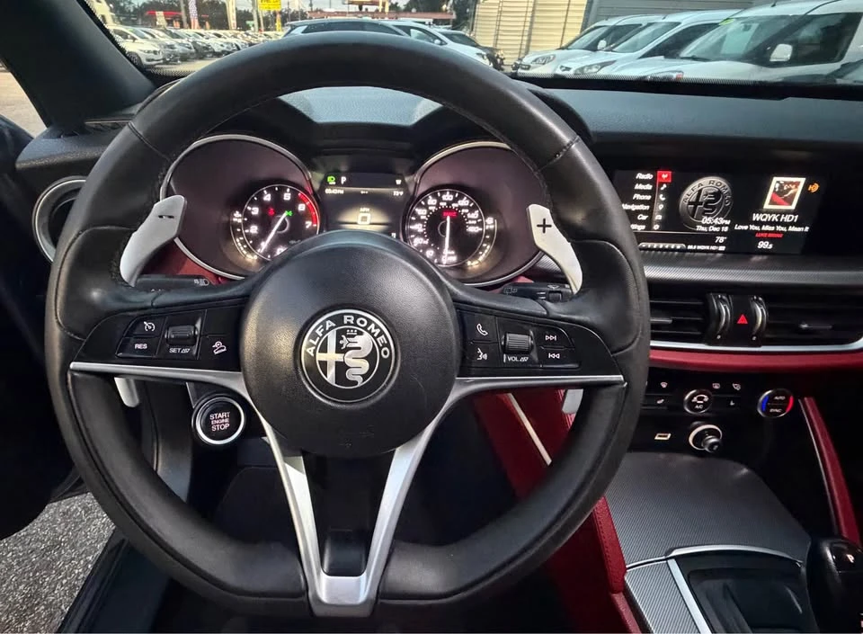 2019 Alfa Romeo Stelvio - Image 12 of 14