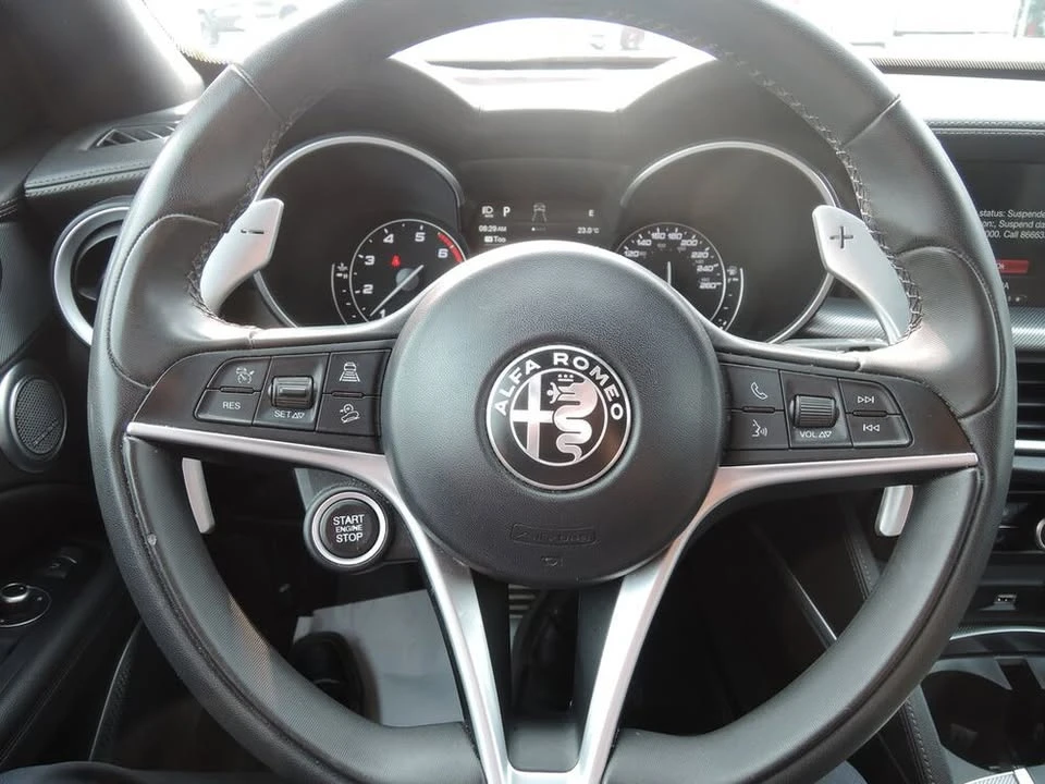 2019 Alfa Romeo Stelvio - Image 10 of 10