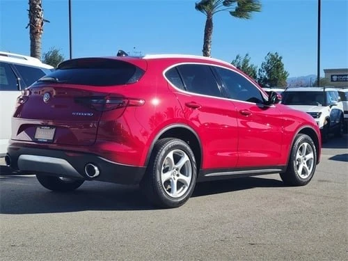 2019 Alfa Romeo Stelvio - Image 2 of 11