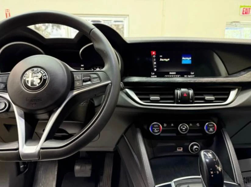 2019 Alfa Romeo Stelvio - Image 4 of 7