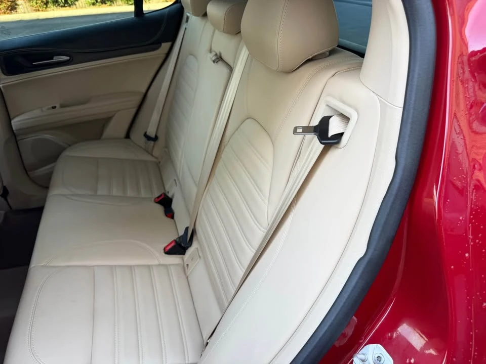 2019 Alfa Romeo Stelvio - Image 10 of 16