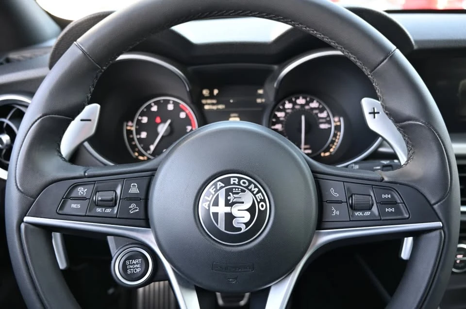 2019 Alfa Romeo Stelvio - Image 4 of 18