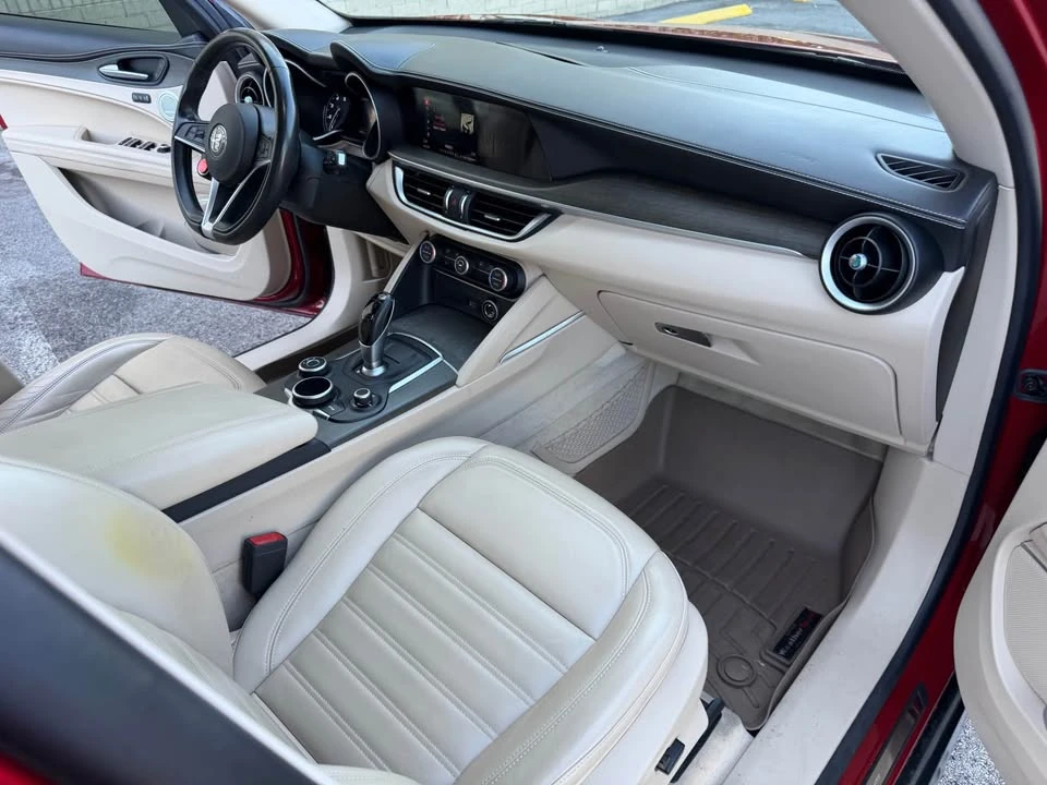 2019 Alfa Romeo Stelvio - Image 13 of 16