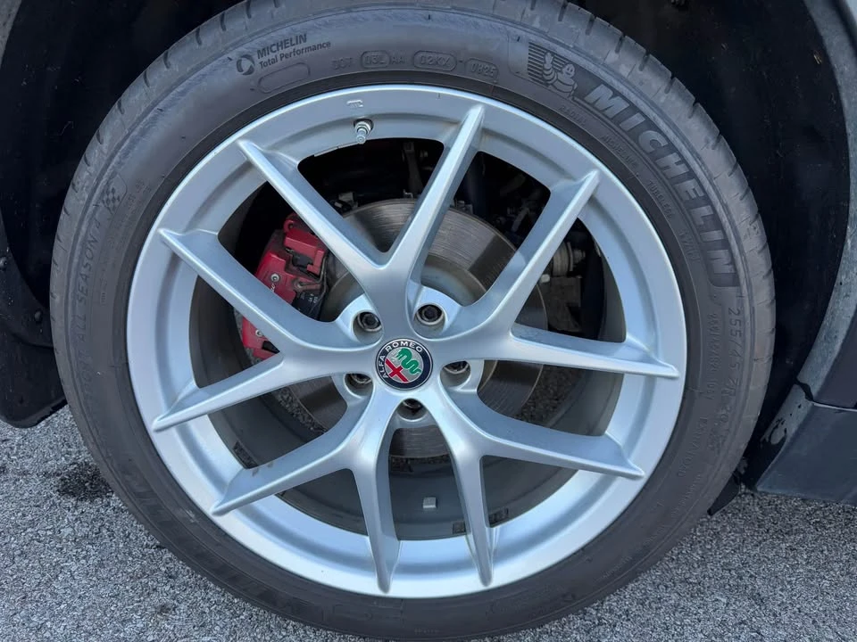2019 Alfa Romeo Stelvio - Image 15 of 16