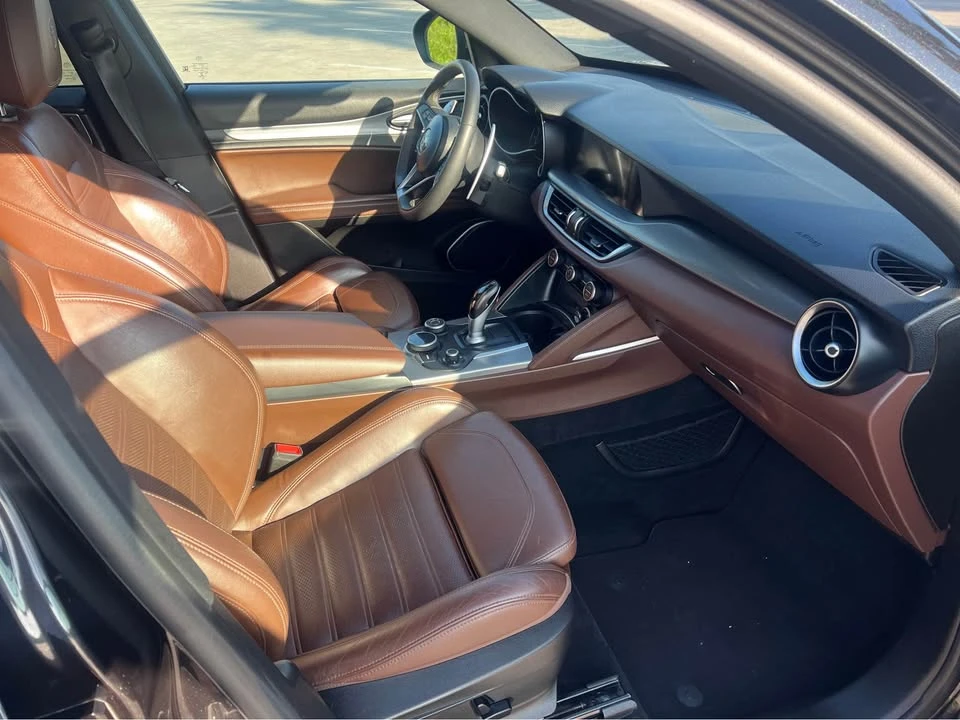2019 Alfa Romeo Stelvio - Image 5 of 8