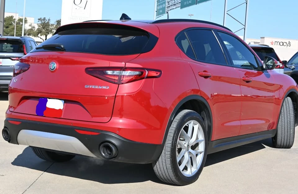 2019 Alfa Romeo Stelvio - Image 14 of 18