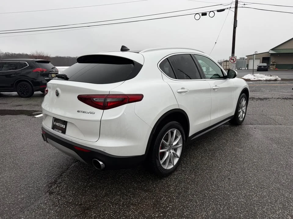 2019 Alfa Romeo Stelvio - Image 4 of 20